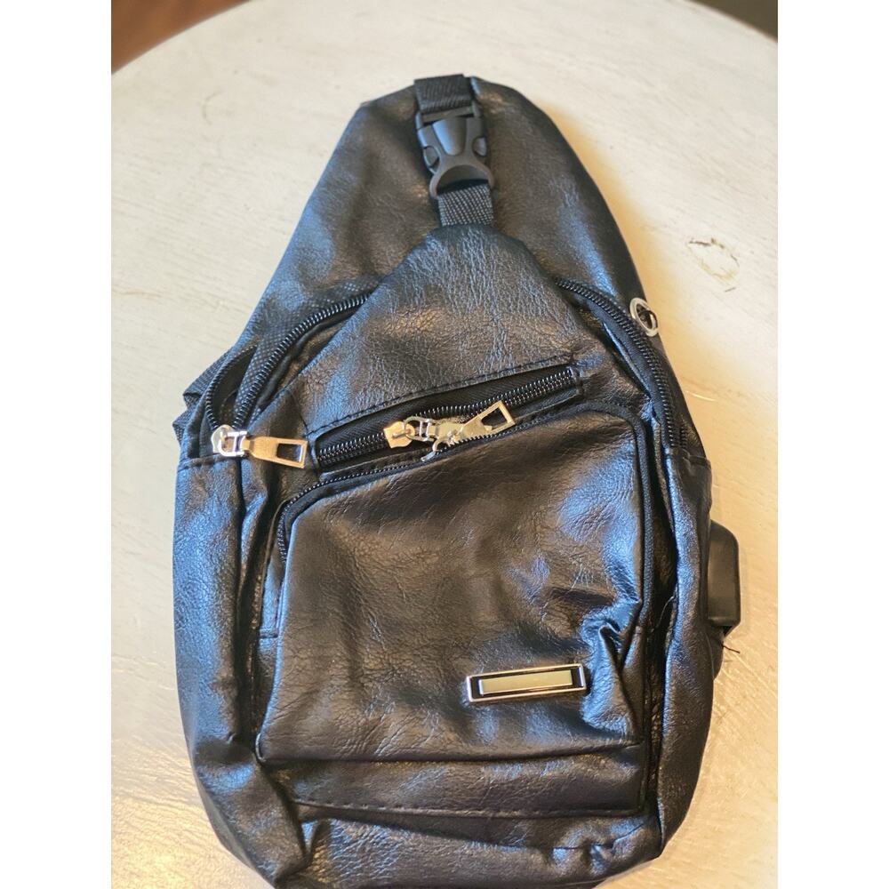 Sling Bag Shoulder-Travel Bag Backpack Crossbody Black USB Unisex